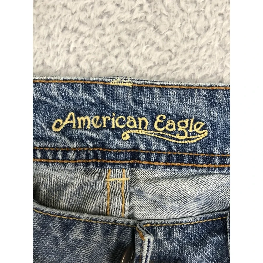 American Eagle Jeans Women's Size 6 (31x32) Artist Flare Leg Distressed Blue